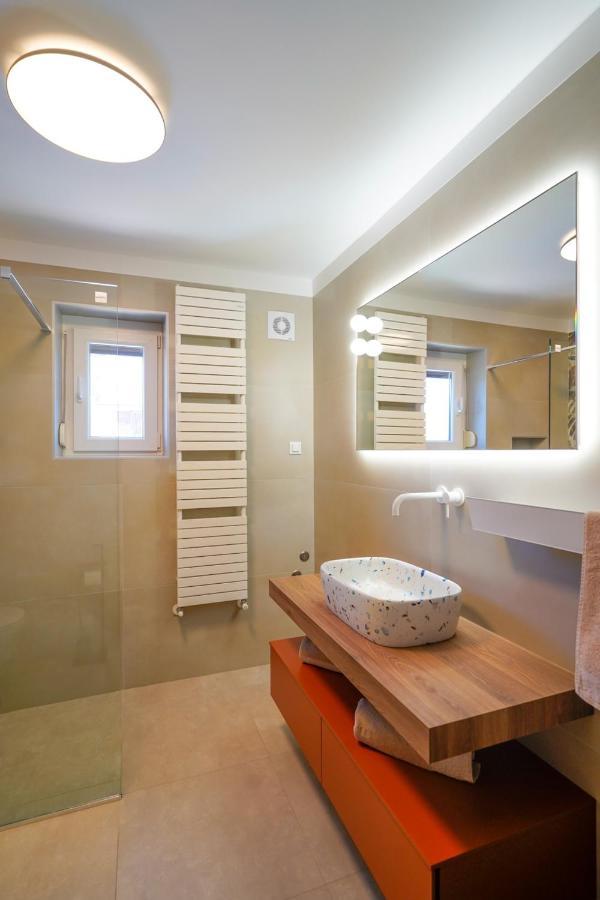 Apartments Palm View Rovinj Luaran gambar